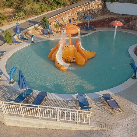 Cretan Seaside Boutique Hotel Hersonissos  Exteriör bild